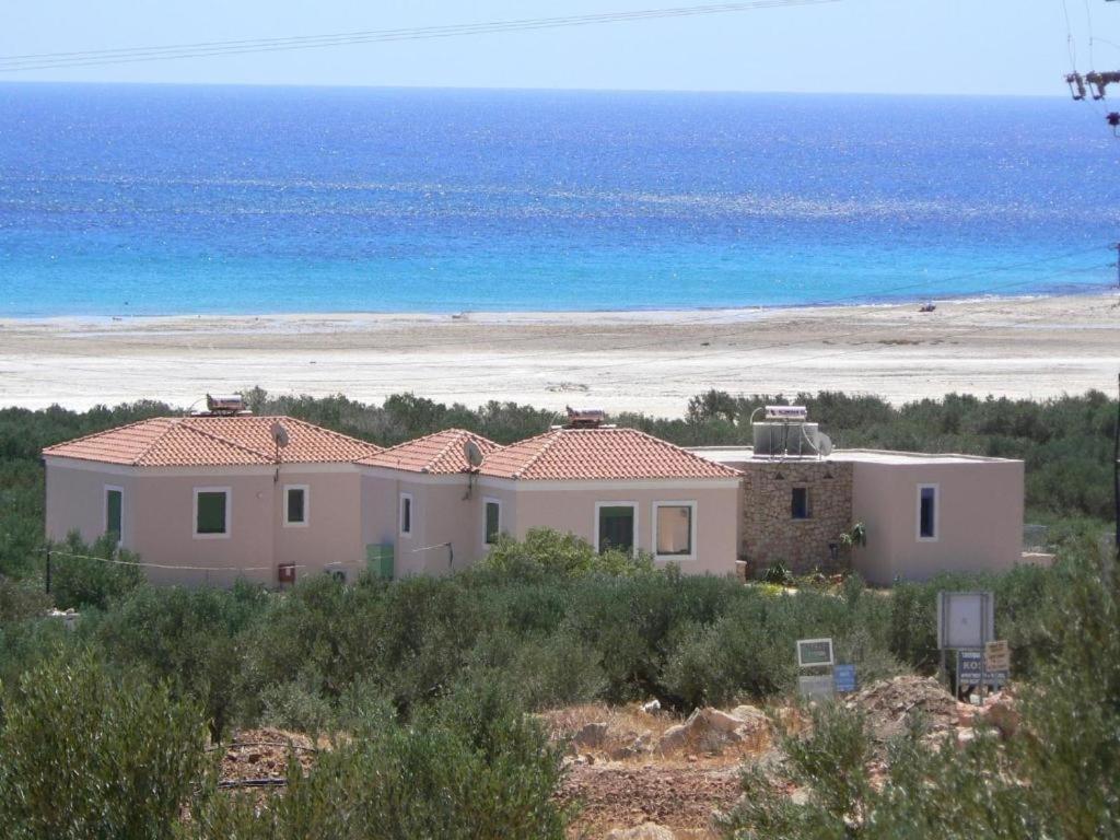 קסרוקמפוס Alkionides Villas מראה חיצוני תמונה