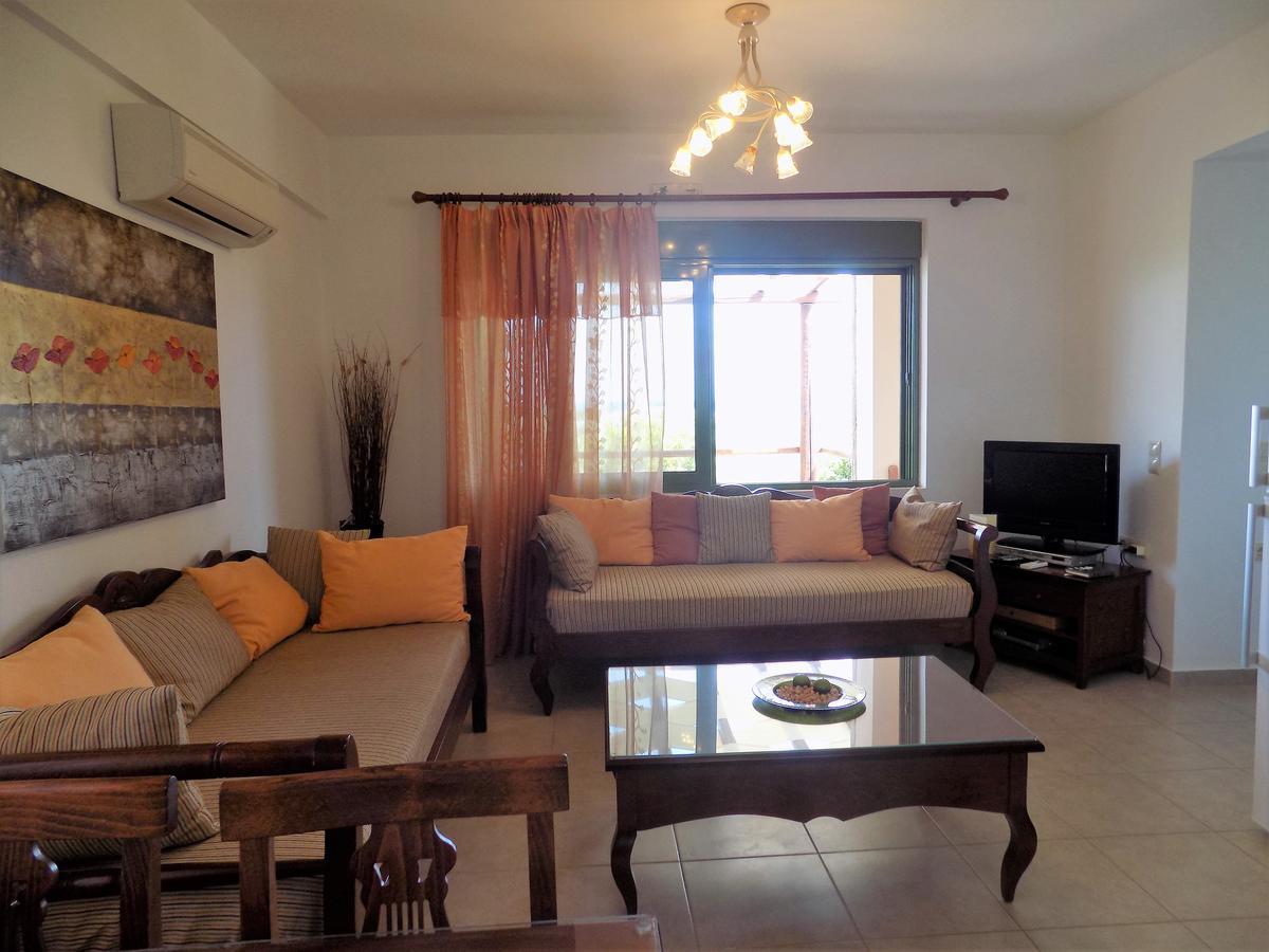 קסרוקמפוס Alkionides Villas מראה חיצוני תמונה